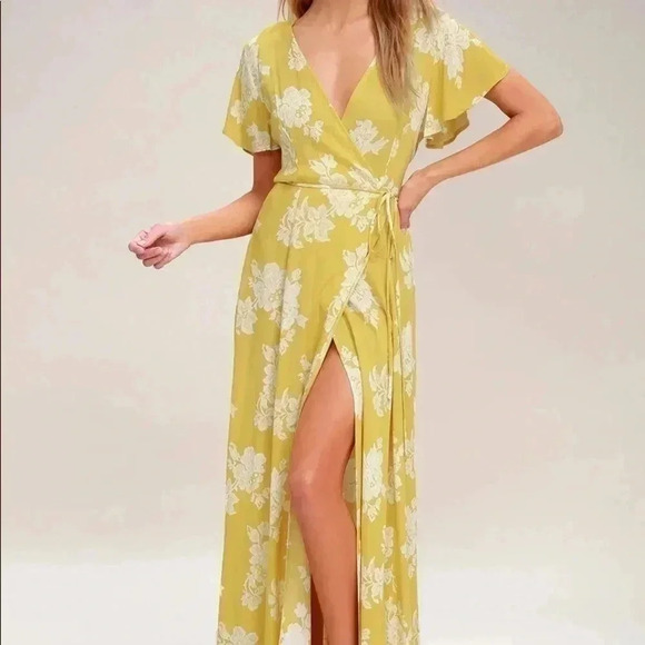 Lulu's Yellow Floral Maxi Dress - Picture 2 of 4